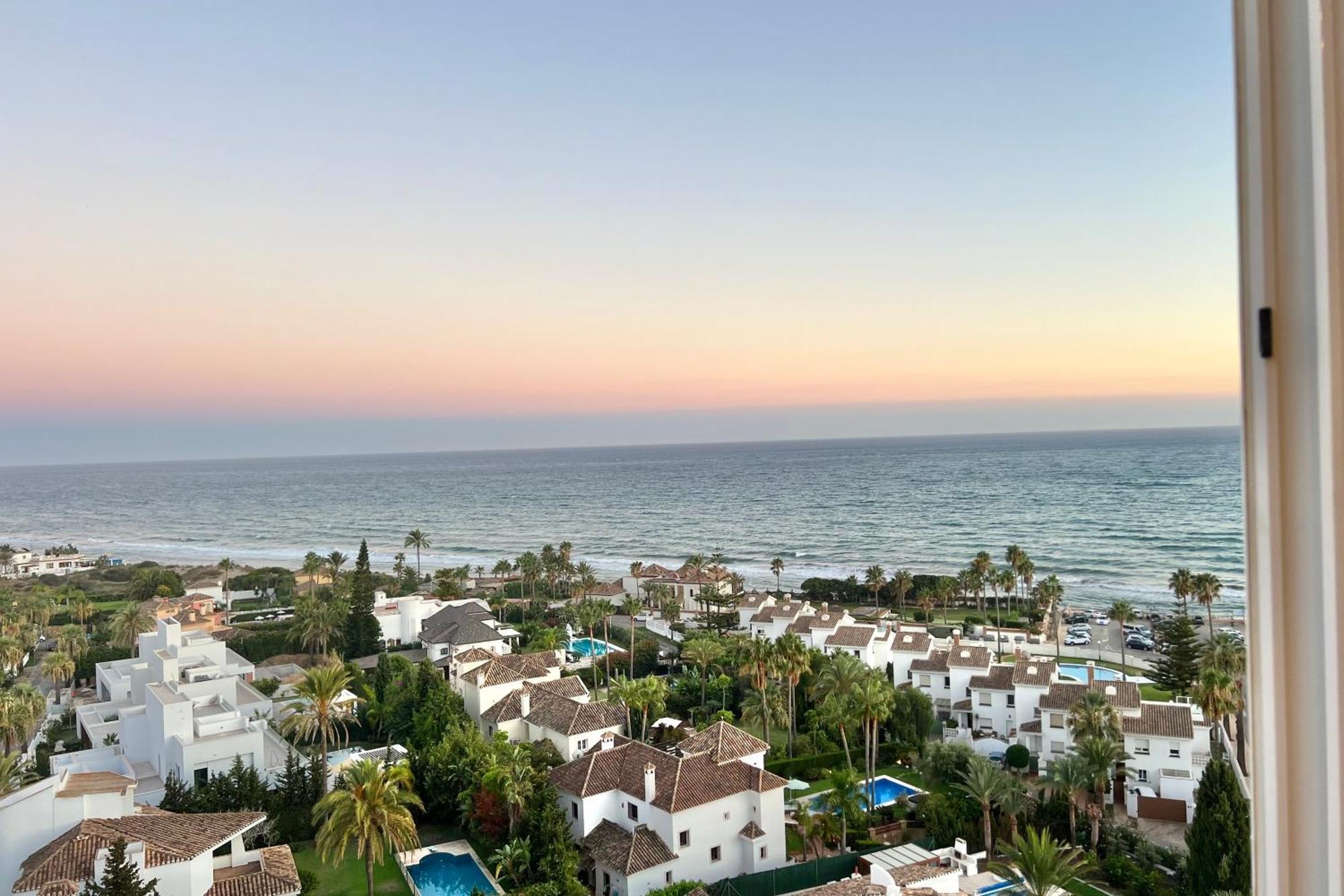 Marbella Beachfront - Beachside Apartment With Stunning Sea Views Εξωτερικό φωτογραφία