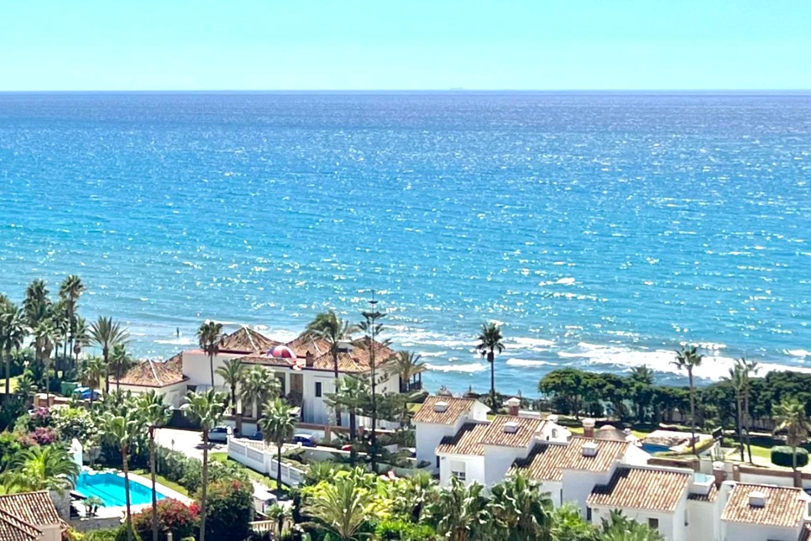 Marbella Beachfront - Beachside Apartment With Stunning Sea Views Εξωτερικό φωτογραφία