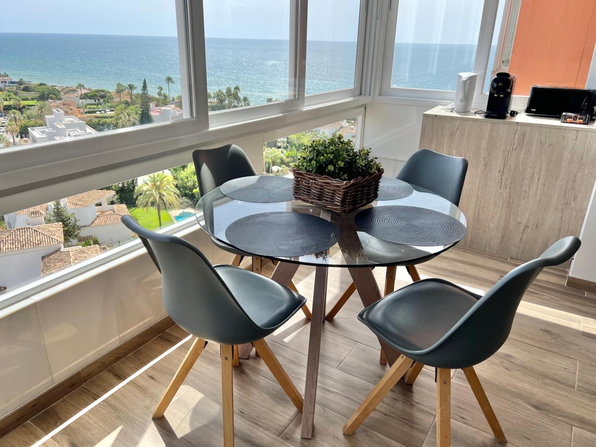 Marbella Beachfront - Beachside Apartment With Stunning Sea Views Εξωτερικό φωτογραφία